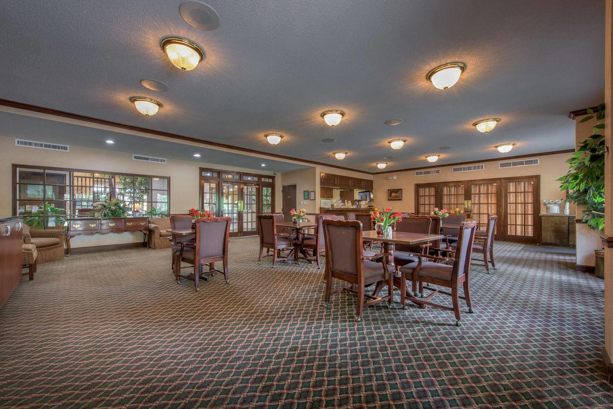 Red Roof Inn & Suites Albany, Ga Zewnętrze zdjęcie