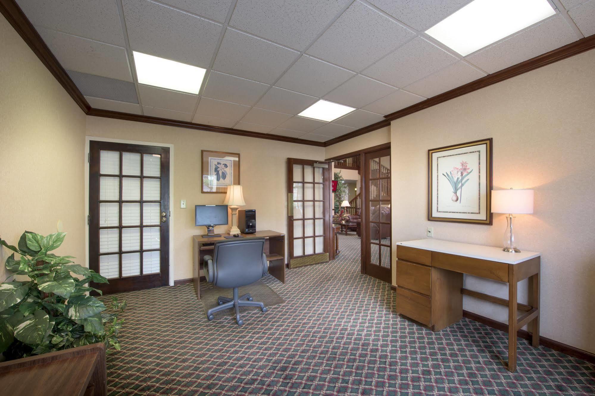 Red Roof Inn & Suites Albany, Ga Zewnętrze zdjęcie