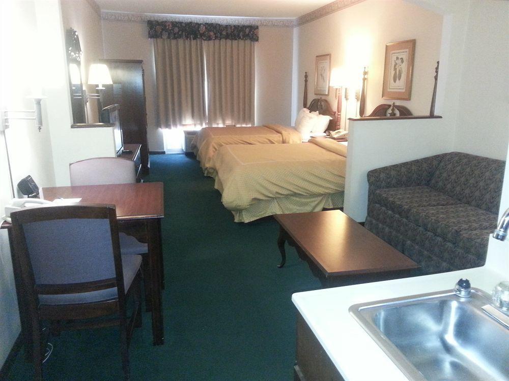 Red Roof Inn & Suites Albany, Ga Zewnętrze zdjęcie